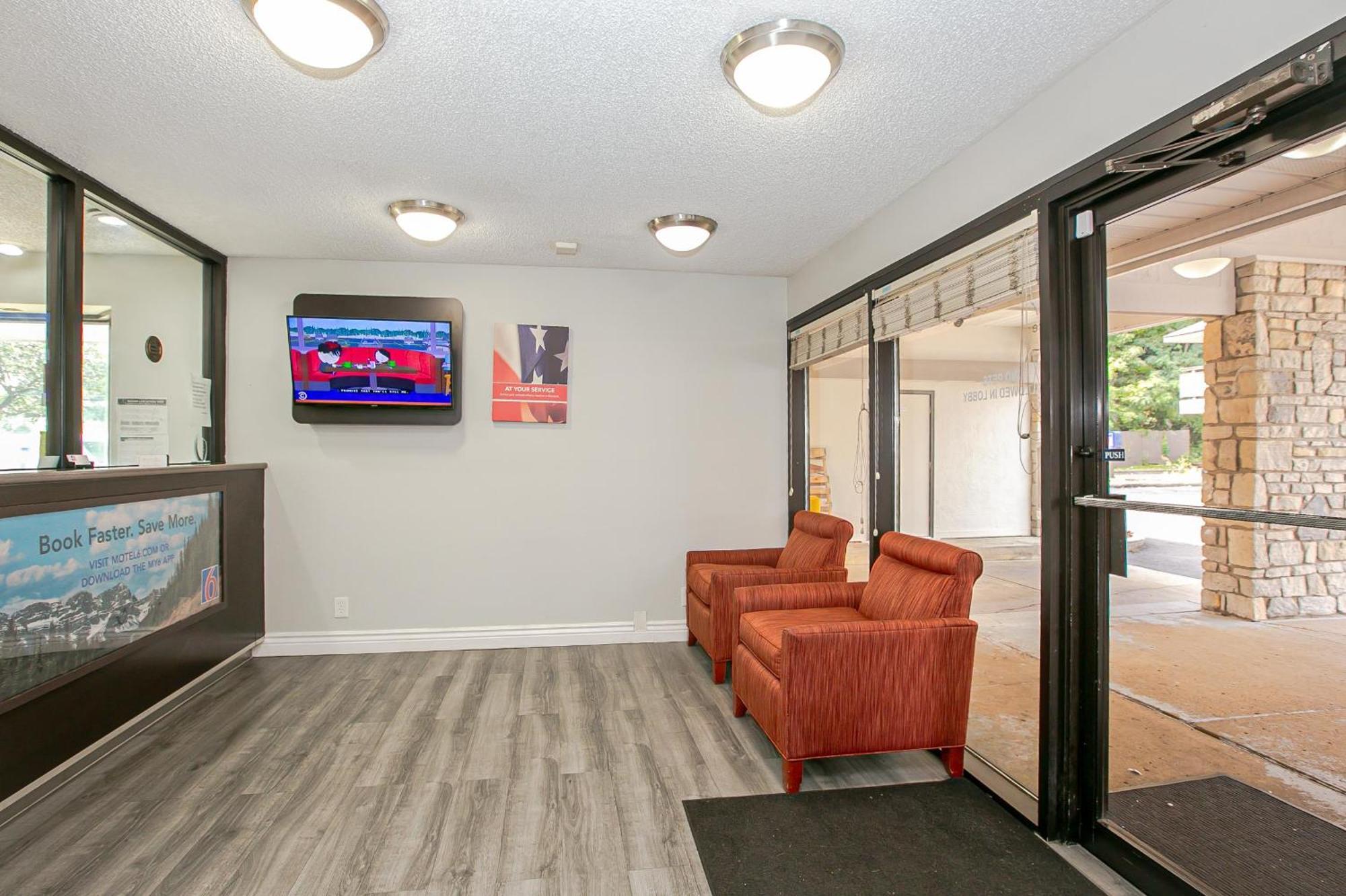 Motel 6-Dayton, Oh - Englewood Eksteriør billede