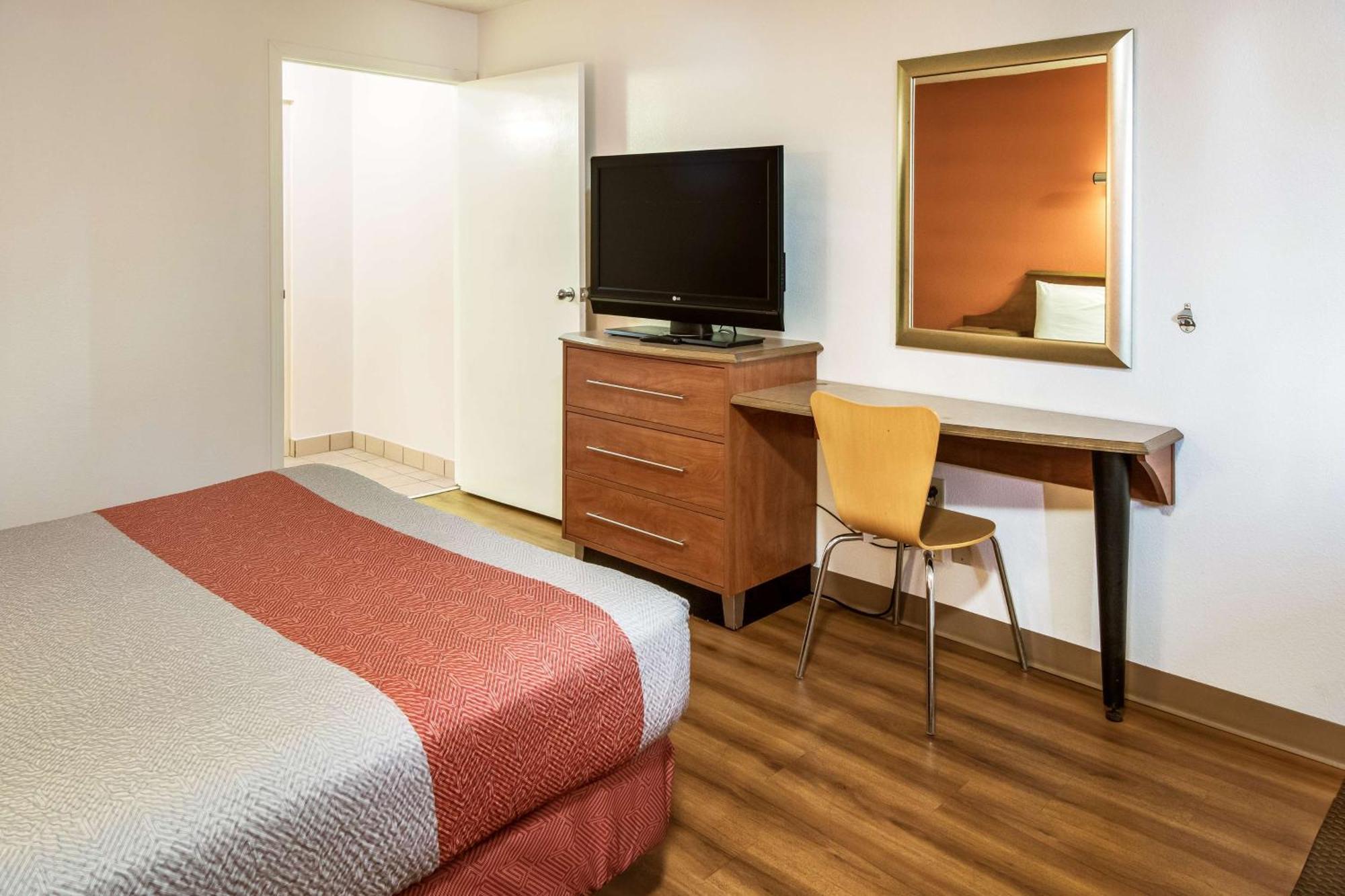 Motel 6-Dayton, Oh - Englewood Eksteriør billede