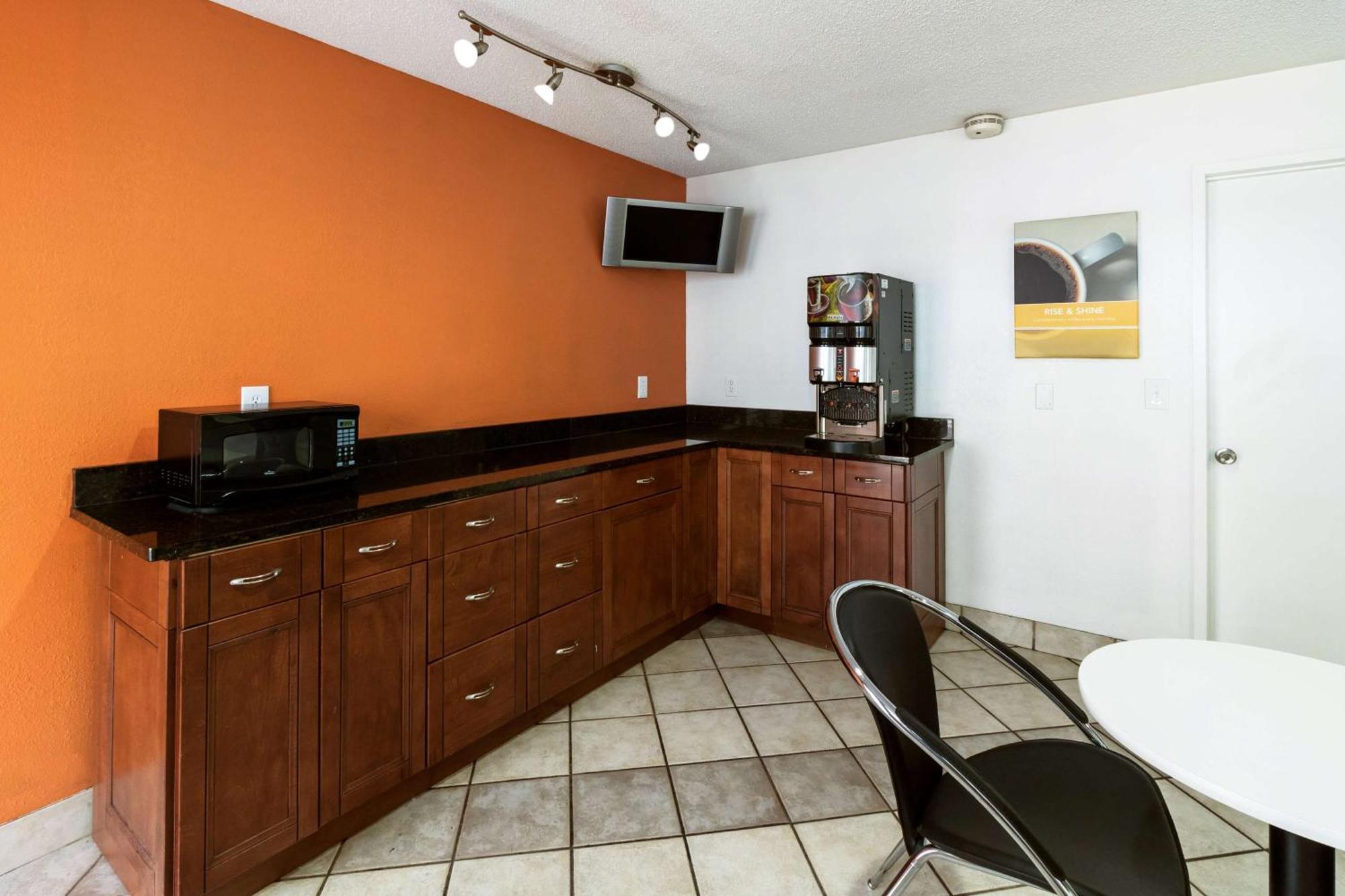 Motel 6-Dayton, Oh - Englewood Eksteriør billede