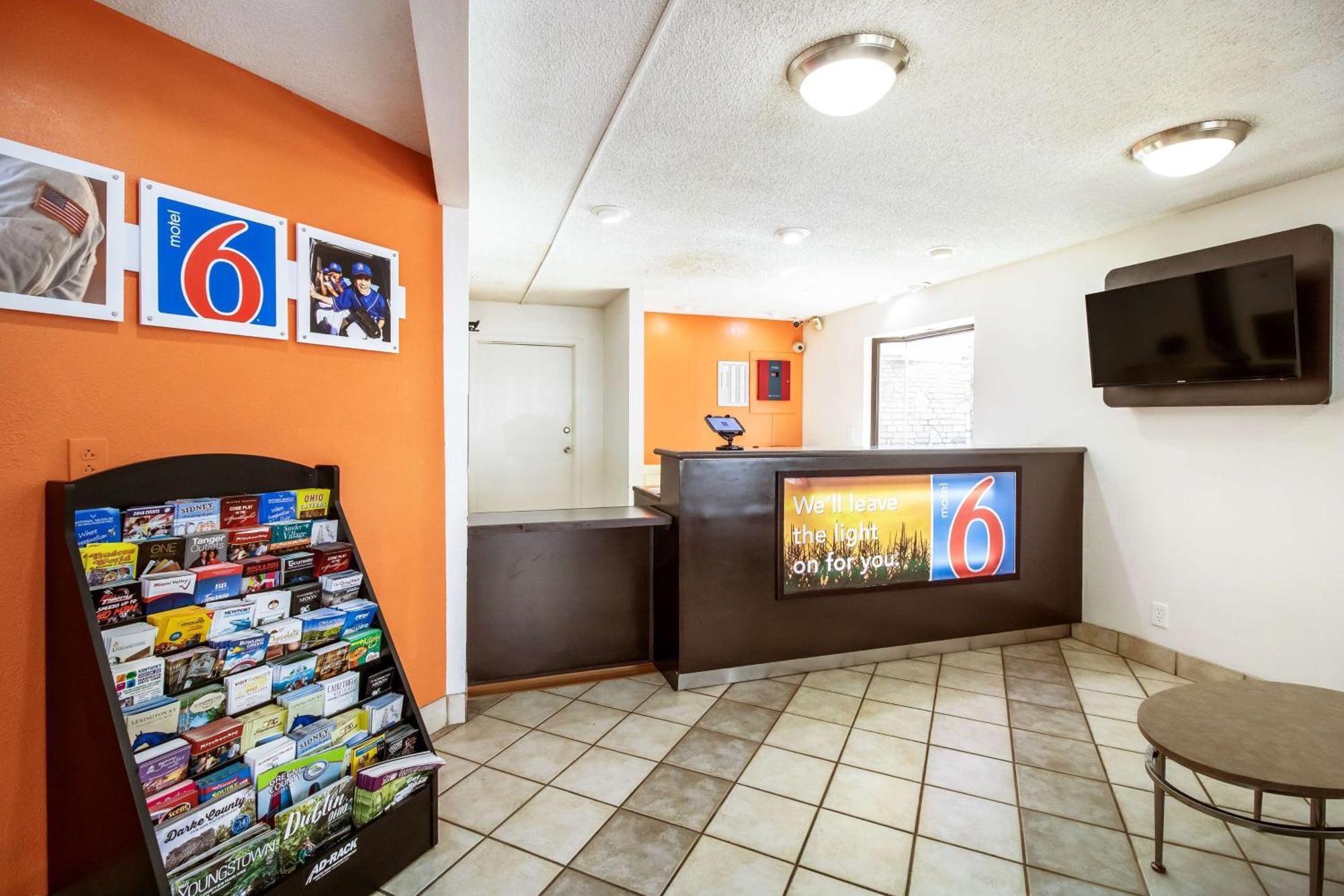 Motel 6-Dayton, Oh - Englewood Eksteriør billede